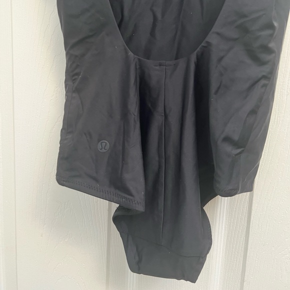 Lululemon Waterside Square-Neck One-Piece Swimsuit B/C Cup - Picture 5 of 11